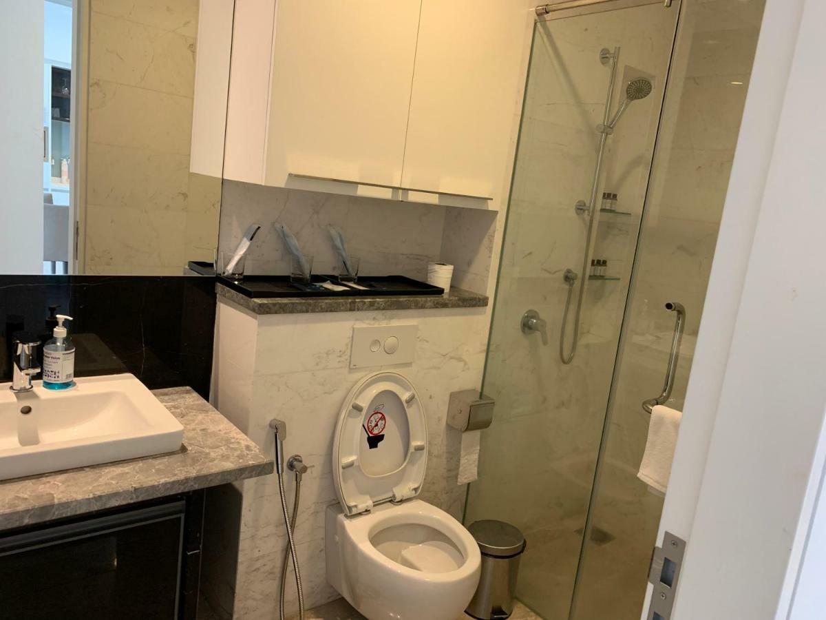 Queens Service Suites At Platinum Klcc Kuala Lumpur Exterior photo
